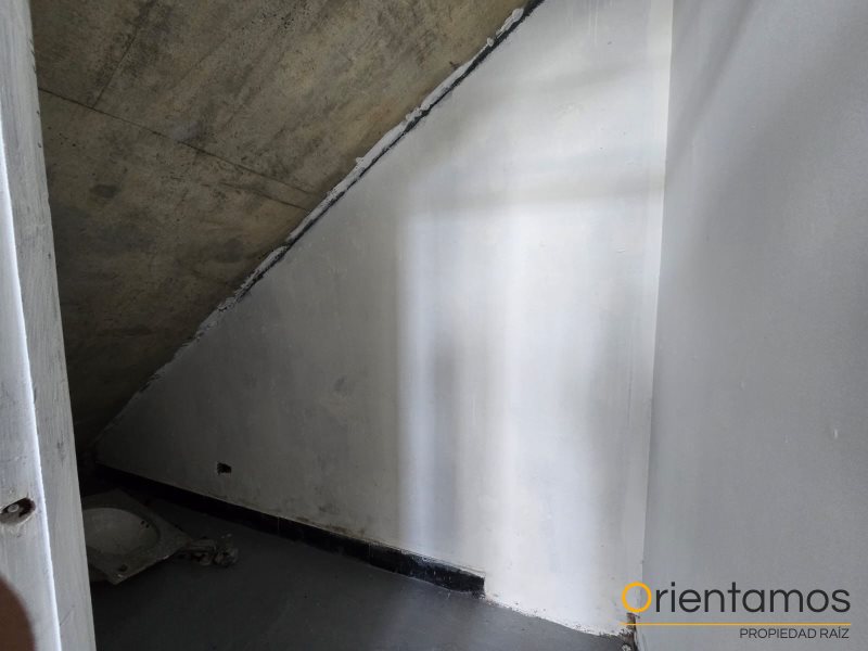 Local disponible para el arriendo en Medellín el codigo es 20973 foto numero 9