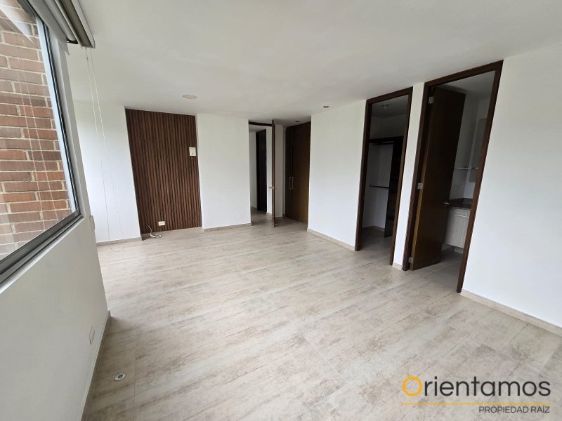 Apartamento disponible para el arriendo en Medellín el codigo es 21638 foto numero 10