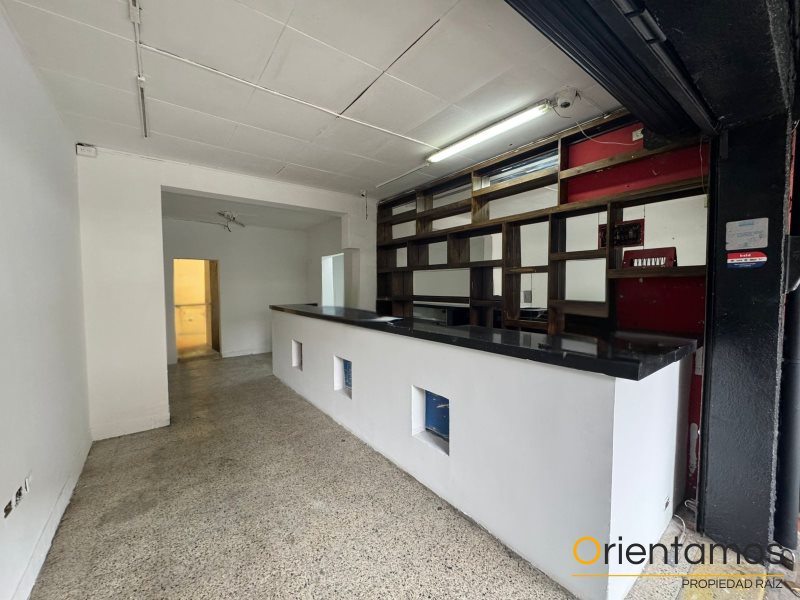 Local disponible para el arriendo en Medellín el codigo es 306 foto numero 3