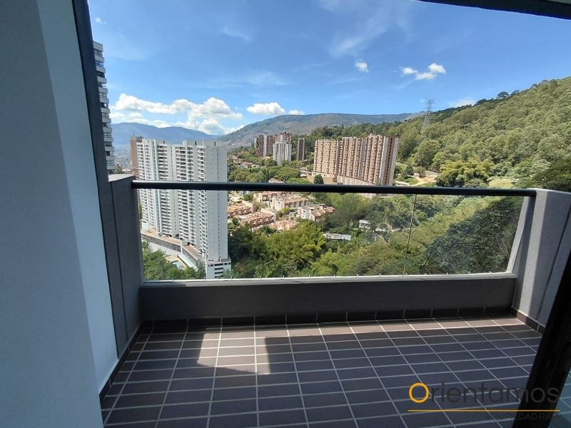 Apartamento disponible para el arriendo en Medellín el codigo es 21188 foto numero 6