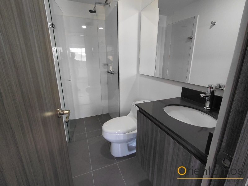 Apartamento disponible para el arriendo en Medellín el codigo es 21188 foto numero 7