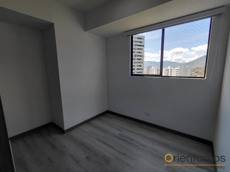 Apartamento disponible para el arriendo en Medellín el codigo es 21188 foto numero 11