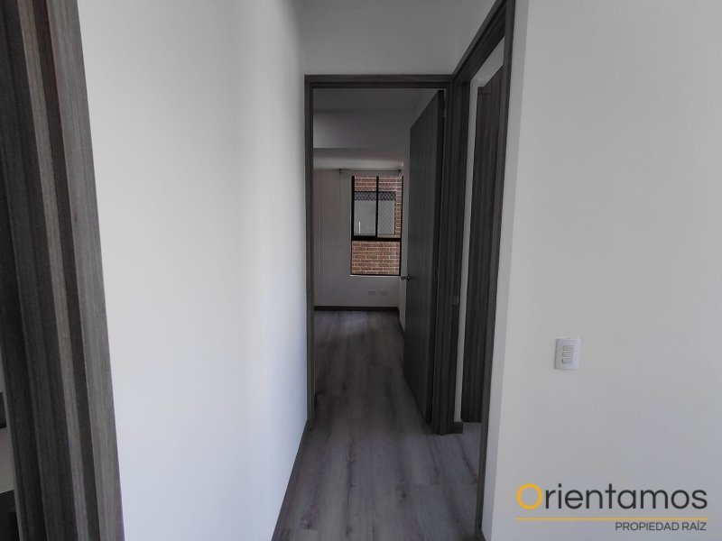Apartamento disponible para el arriendo en Medellín el codigo es 21188 foto numero 13