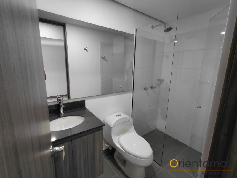 Apartamento disponible para el arriendo en Medellín el codigo es 21188 foto numero 16