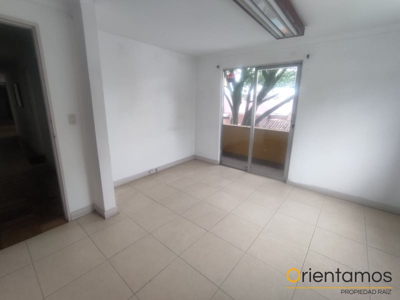Oficina disponible para el arriendo en Medellín el codigo es 16459 foto numero 3