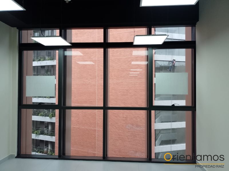 Oficina disponible para el arriendo en Medellín el codigo es 19234 foto numero 6