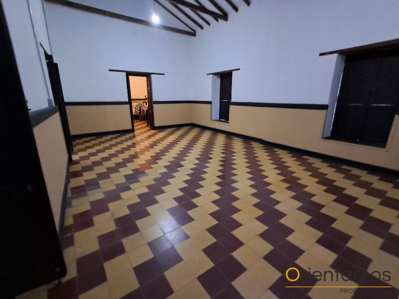 Casa-local disponible para el arriendo en Envigado el codigo es 21609 foto numero 7