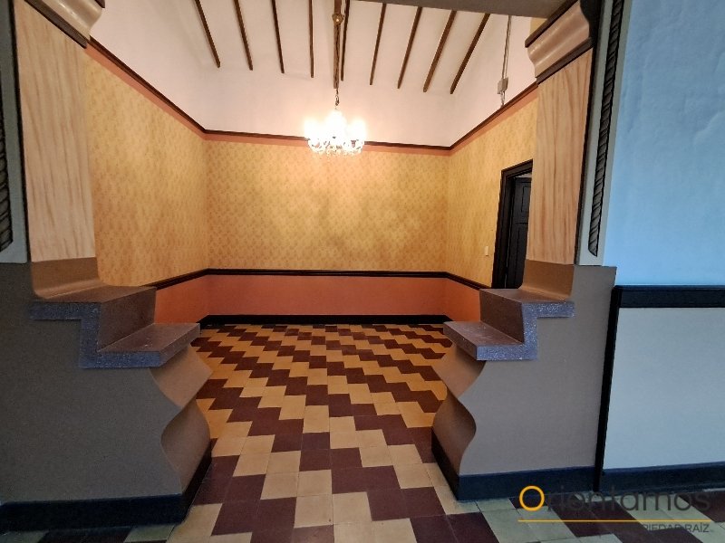 Casa-local disponible para el arriendo en Envigado el codigo es 21609 foto numero 12
