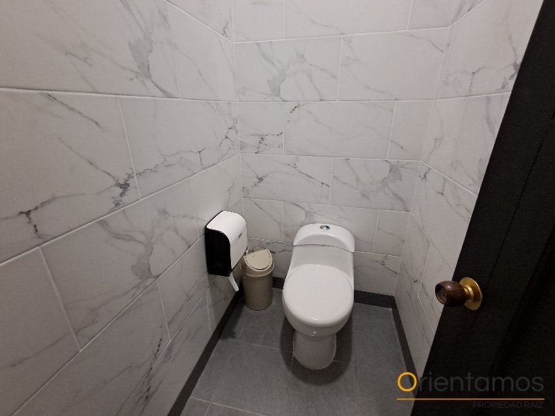 Casa-local disponible para el arriendo en Envigado el codigo es 21609 foto numero 18