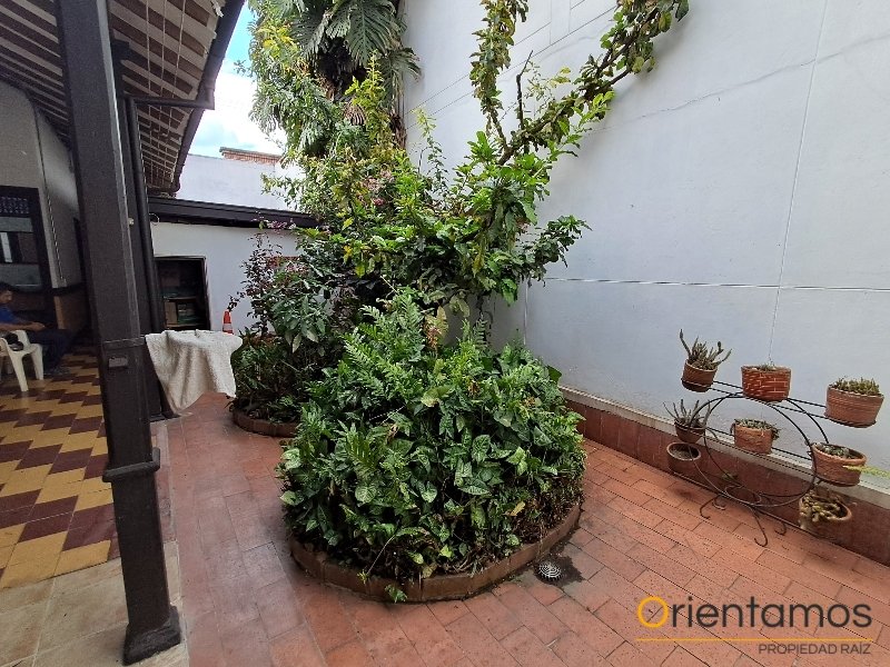 Casa-local disponible para el arriendo en Envigado el codigo es 21609 foto numero 22