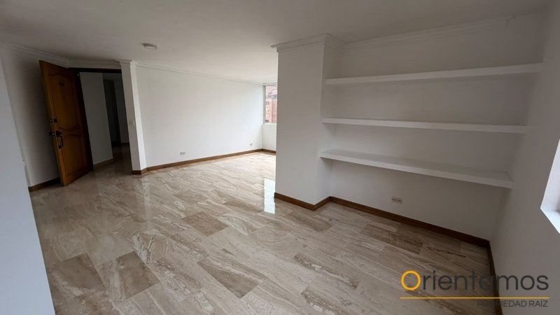 Apartamento disponible para el arriendo en Medellín el codigo es 18919 foto numero 3