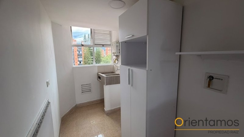 Apartamento disponible para el arriendo en Medellín el codigo es 18919 foto numero 5