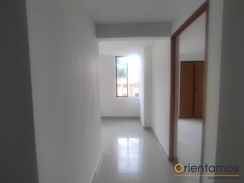 Apartamento disponible para el arriendo en Medellín el codigo es 20899 foto numero 5