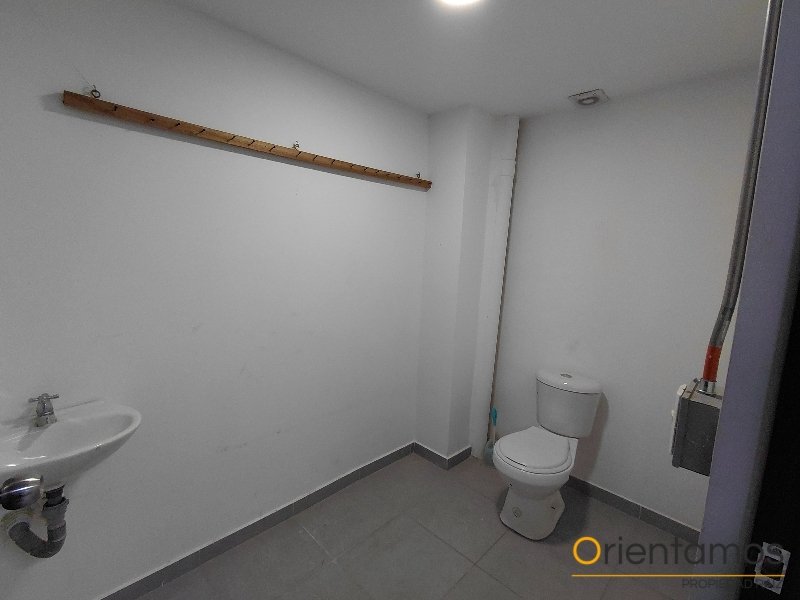 Bodega disponible para el arriendo en Envigado el codigo es 21653 foto numero 9