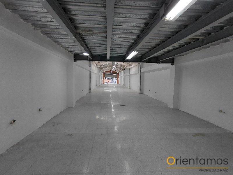 Bodega disponible para el arriendo en Envigado el codigo es 21653 foto numero 4