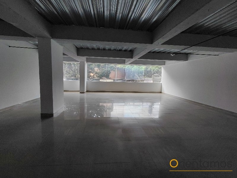 Oficina disponible para el arriendo en Medellín el codigo es 21359 foto numero 4