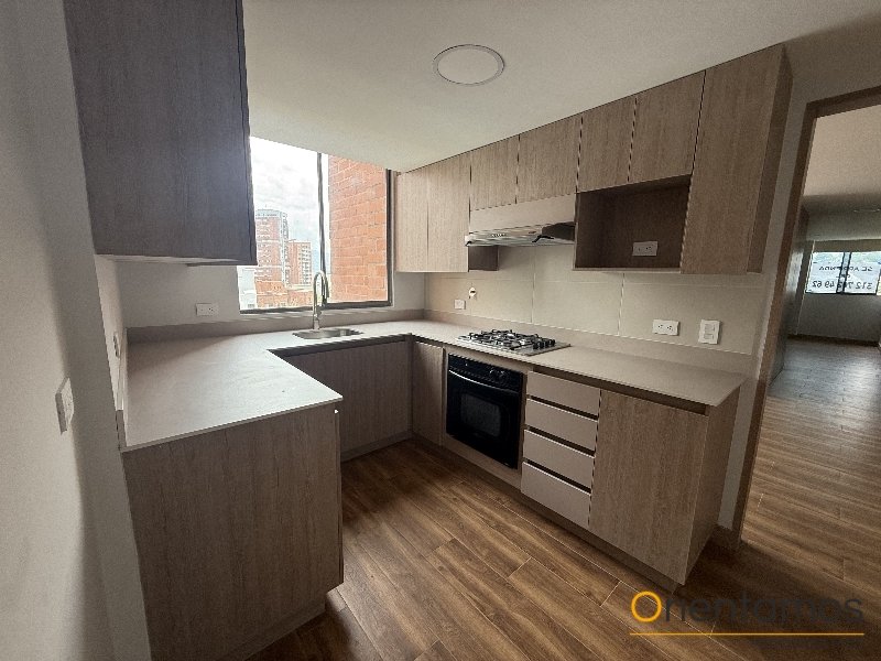 Apartamento disponible para el arriendo en Medellín el codigo es 21528 foto numero 4