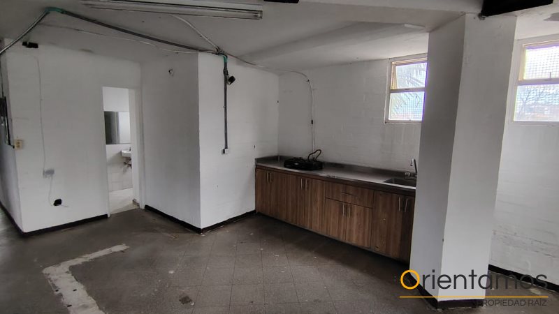 Bodega disponible para el arriendo en Medellín el codigo es 20485 foto numero 9