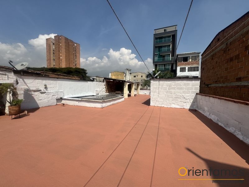 Casa-local disponible para el arriendo en Medellín el codigo es 20788 foto numero 22