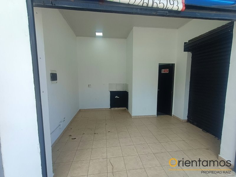Local disponible para el arriendo en Medellín el codigo es 21558 foto numero 4