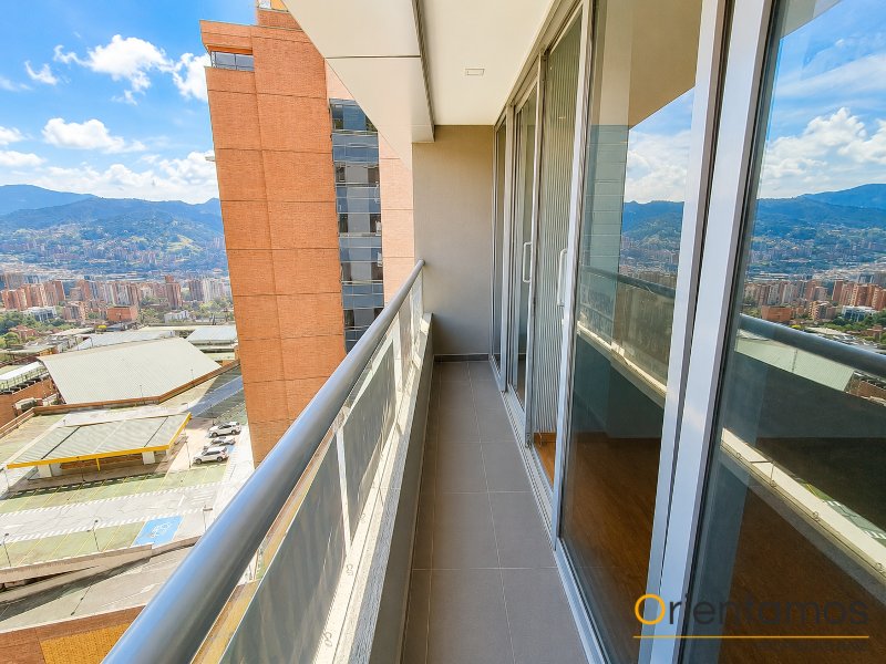 Apartaestudio disponible para el arriendo en Medellín el codigo es 21447 foto numero 8