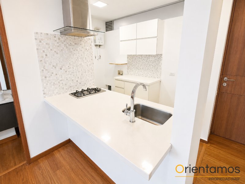 Apartaestudio disponible para el arriendo en Medellín el codigo es 21447 foto numero 3