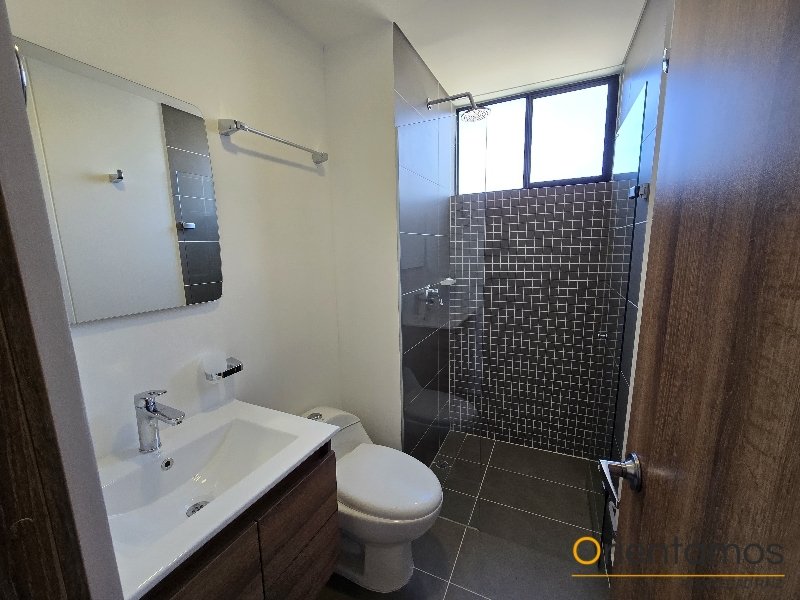 Apartamento disponible para el arriendo en Envigado el codigo es 21403 foto numero 10