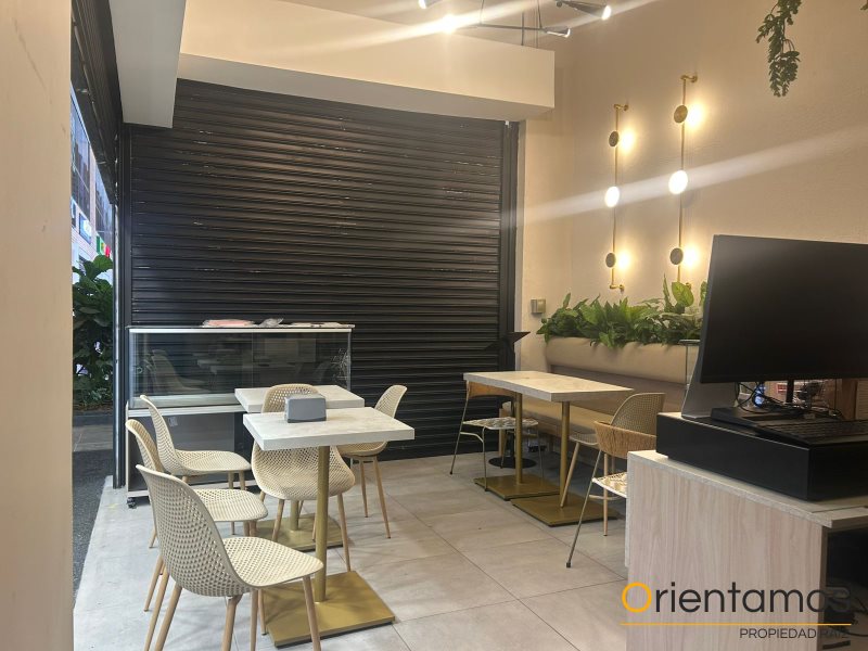 Local para el arriendo en Medellín - Caribe el codigo es 20972 foto numero 3