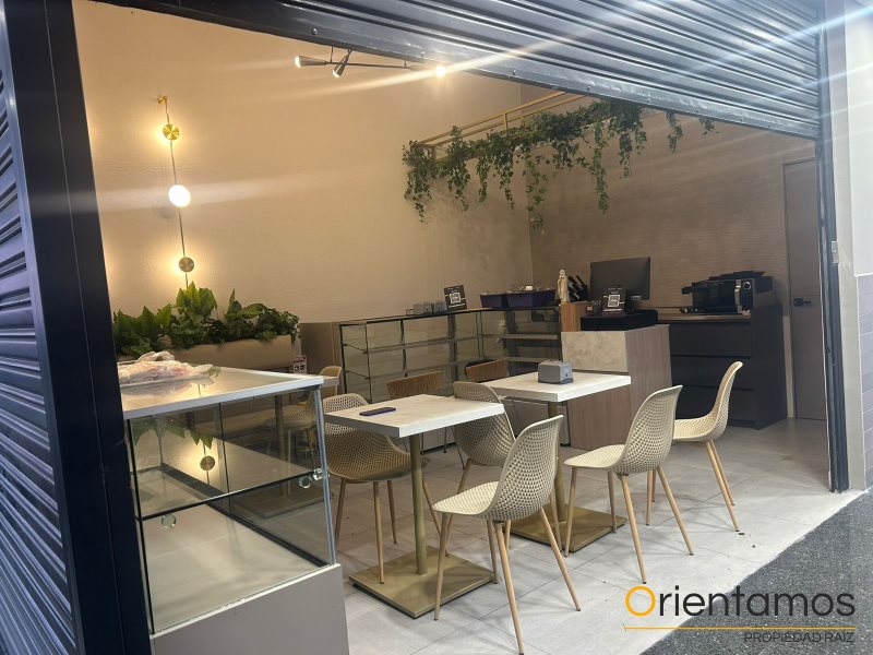 Local para el arriendo en Medellín - Caribe el codigo es 20972 foto numero 2