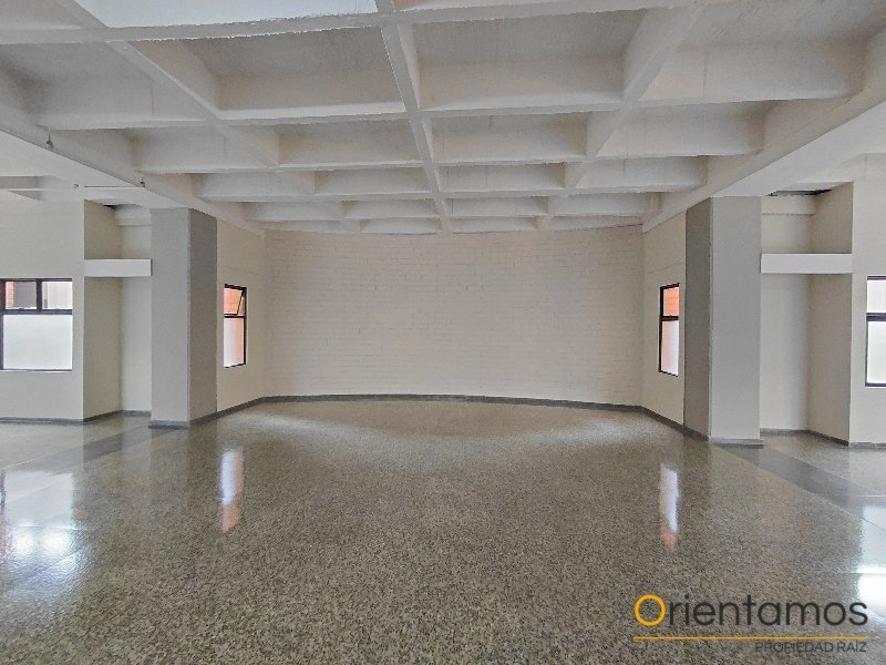 Oficina disponible para el arriendo en Medellín el codigo es 21304 foto numero 8