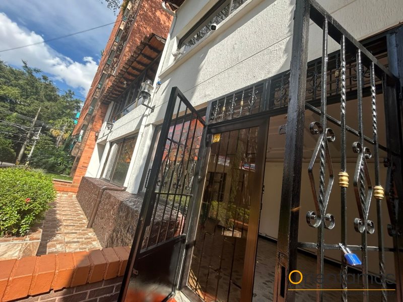 Local disponible para el arriendo en Medellín el codigo es 20971 foto numero 3