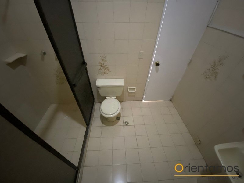 Casa-local disponible para el arriendo en Medellín el codigo es 21624 foto numero 18