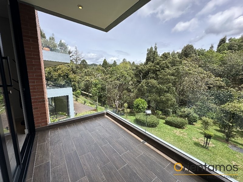 Casa disponible para el arriendo en Medellín el codigo es 21254 foto numero 13