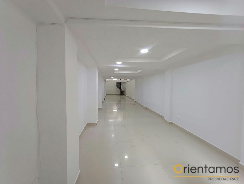 Local disponible para el arriendo en Medellín el codigo es 21584 foto numero 2