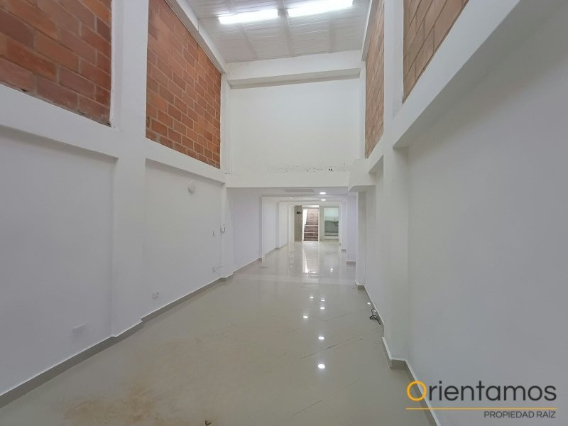 Local disponible para el arriendo en Medellín el codigo es 21584 foto numero 3