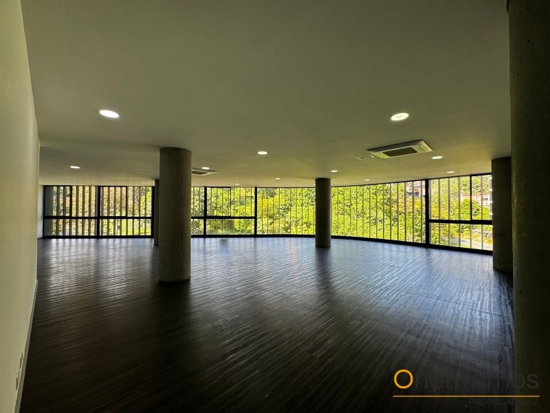 Oficina disponible para el arriendo en Medellín el codigo es 21259 foto numero 4