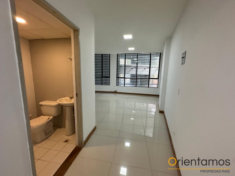 Local disponible para el arriendo en Medellín el codigo es 17442 foto numero 5