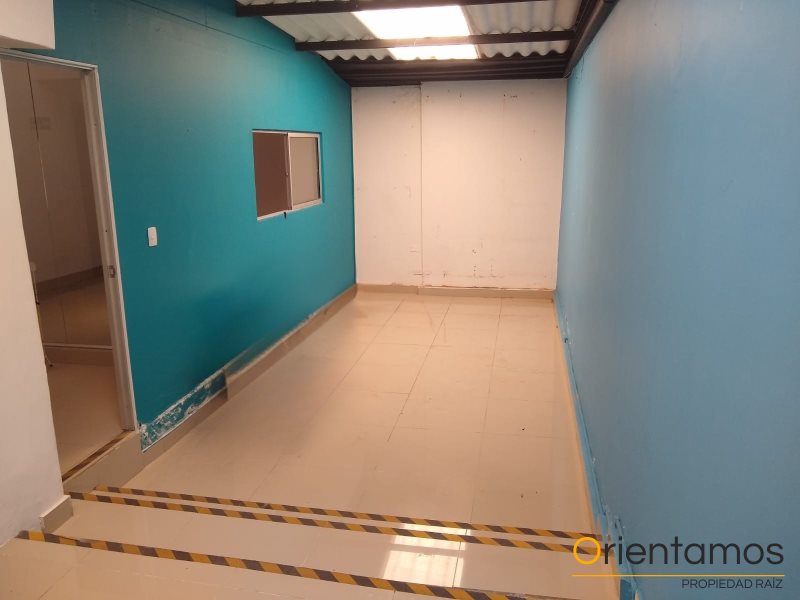 Casa-local disponible para el arriendo en Medellín el codigo es 16182 foto numero 14