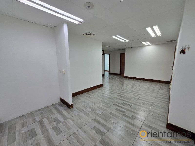 Oficina disponible para el arriendo en Medellín el codigo es 16653 foto numero 13