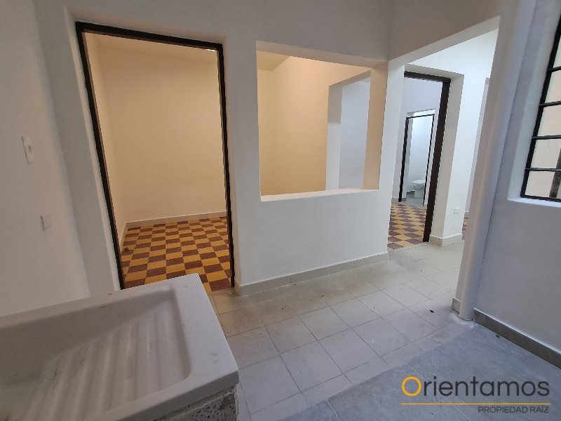 Local para el arriendo en Envigado - Central el codigo es 21662 foto numero 7