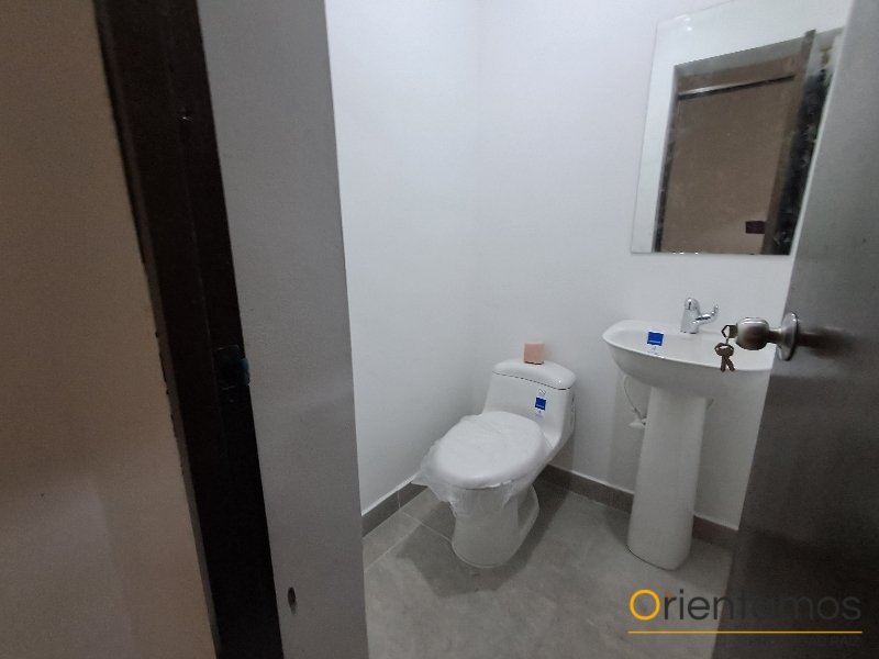 Local para el arriendo en Envigado - Central el codigo es 21662 foto numero 10