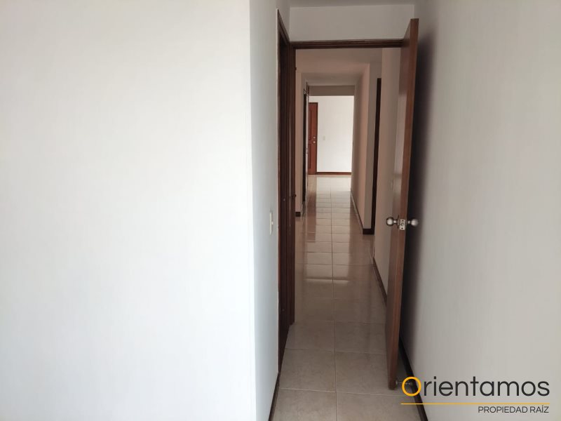 Apartamento disponible para el arriendo en Medellín el codigo es 20627 foto numero 11