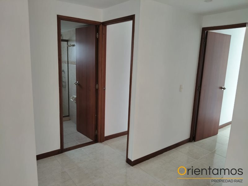 Apartamento disponible para el arriendo en Medellín el codigo es 20627 foto numero 12