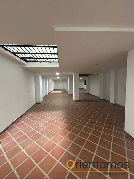 Local disponible para el arriendo en Envigado el codigo es 21439 foto numero 6