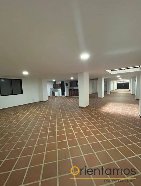 Local disponible para el arriendo en Envigado el codigo es 21439 foto numero 8