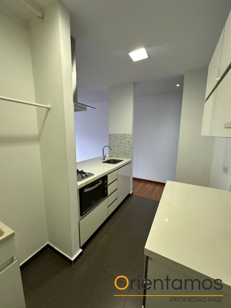Apartaestudio disponible para el arriendo en Medellín el codigo es 20680 foto numero 4