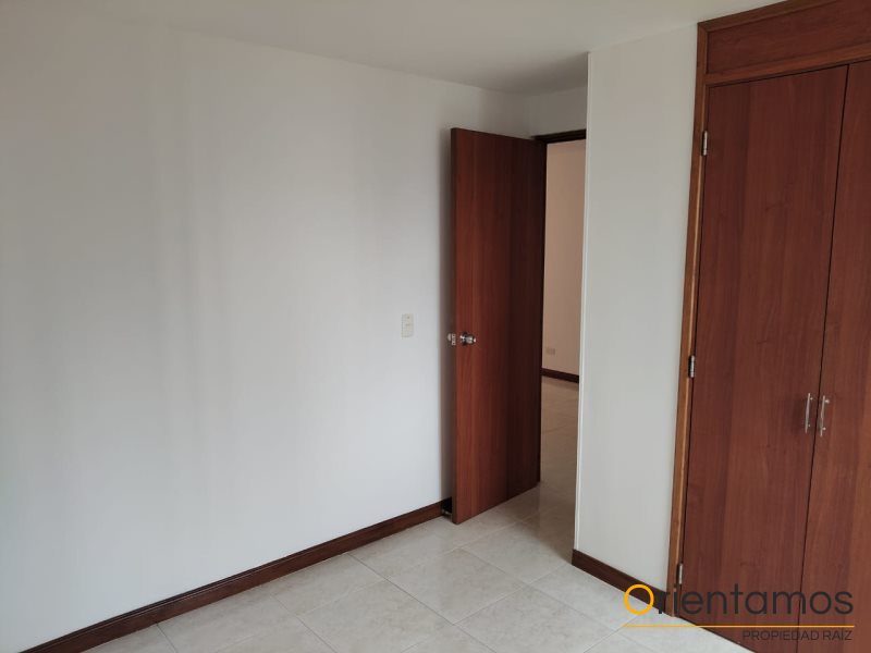 Apartamento disponible para el arriendo en Medellín el codigo es 20627 foto numero 18