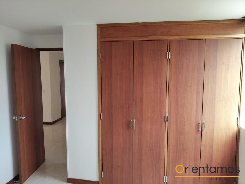 Apartamento disponible para el arriendo en Medellín el codigo es 20627 foto numero 19