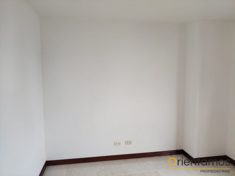 Apartamento disponible para el arriendo en Medellín el codigo es 20627 foto numero 22