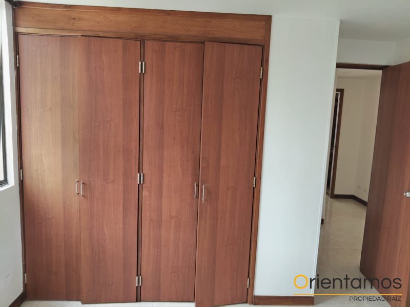 Apartamento disponible para el arriendo en Medellín el codigo es 20627 foto numero 23